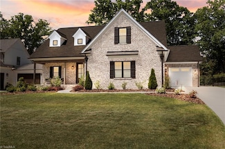 368 Indian Peaks Dr, Winston-Salem, NC 27107