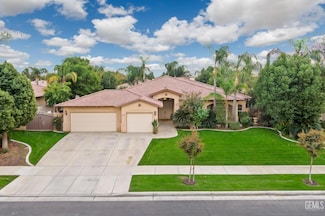 10407 Gainsborough Ct Unit 3, Bakersfield, CA 93312