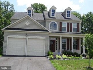 55 Royal Crescent Way, Fredericksburg, VA 22406