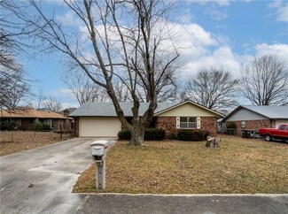 3205 Brad St, Springdale, AR 72764
