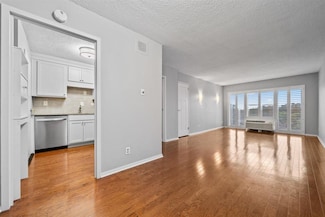 232 S Highland St Unit 905, Memphis, TN 38111