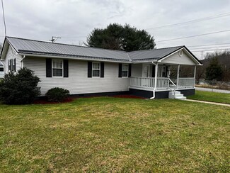 7744 Okey L Patteson Rd, Scarbro, WV 25917