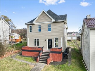 1202 Maple St, Dickerson Run, PA 15430