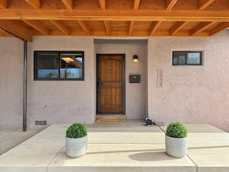 1938 San Ildefonso Rd, Santa Fe, NM 87505