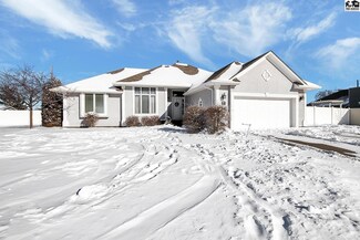 520 E 41st Ave, Hutchinson, KS 67502