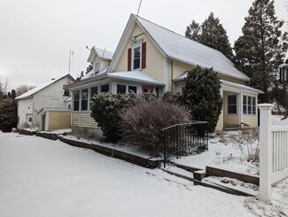 68 Main St, Charlton, MA 01507