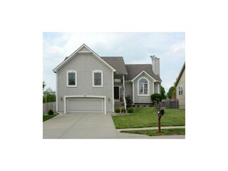 7431 N Wallace Ave, Kansas City, MO 64158