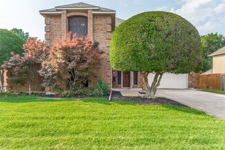1205 Mackie Dr, Carrollton, TX 75007