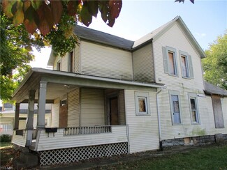 790 May St, Akron, OH 44311