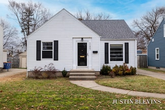 1127 Ottillia St SE, Grand Rapids, MI 49507
