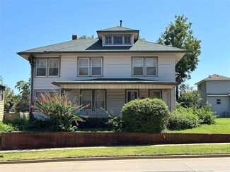 1111 E Noble Ave, Guthrie, OK 73044