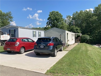 200 Murray Ln, Export, PA 15632