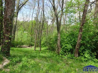 66 Allendale, Terre Haute, IN 47802