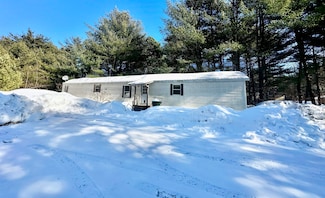 67 Leisure Dr, Ossipee, NH 03864