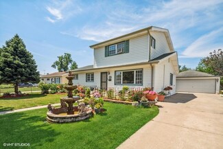 402 N 3rd Ave, Villa Park, IL 60181