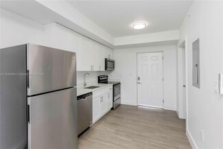1620 NW 18th St Unit 303, Miami, FL 33125