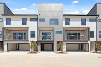 11096 N Hoa Sen Cir, Houston, TX 77072