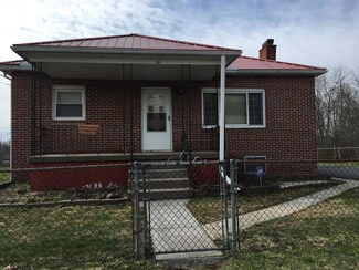 180 Hoist Rd, Beckley, WV 25801