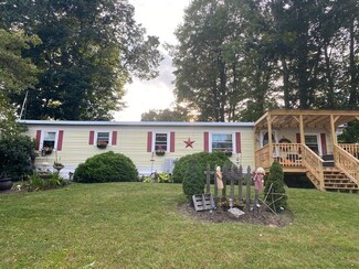 3 Heritage Dr, Warren, MA 01083