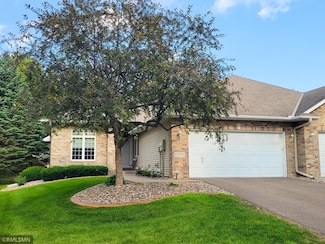 10395 Lancaster Cove, Woodbury, MN 55129