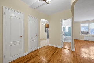 6360 102nd St Unit D8, Rego Park, NY 11374