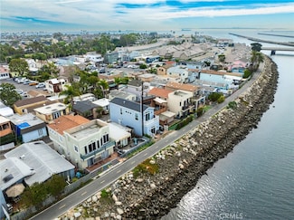 48 Riversea Rd, Seal Beach, CA 90740