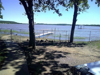 999 Roberts Cut Off Rd, Bowie, TX 76230