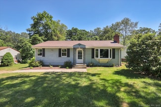 57 Lakeview Heights, Lebanon, CT 06249