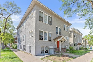 423 Fry St, Saint Paul, MN 55104