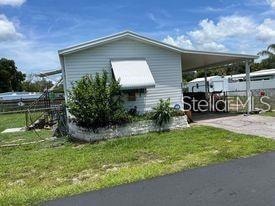 39047 Hillcrest Dr, Zephyrhills, FL 33542