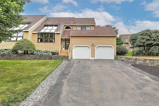 80 Fisher Rd Unit 58, Cumberland, RI 02864