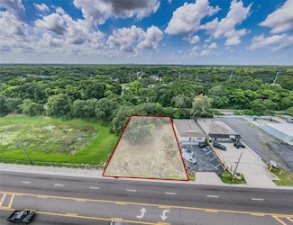 1904-1906 W Busch Blvd, Tampa, FL 33612