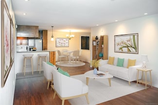 750 State St Unit 204, San Diego, CA 92101