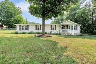 1038 Ingalls St, Clifton Forge, VA 24422