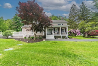 160 Mill St, Wallkill, NY 12589