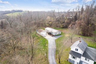 440 Grant St, Centerville, PA 15358