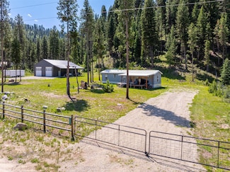 1667 Bonanza Dr, Sula, MT 59871