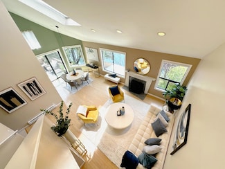 953 Shoreline Dr, San Mateo, CA 94404