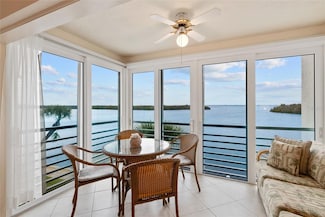 4310 Falmouth Dr Unit 304, Longboat Key, FL 34228