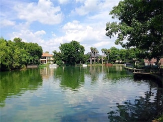 2807 Peninsulas Dr, Missouri City, TX 77459