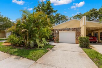 401 Somerset Ln, Palm Harbor, FL 34684