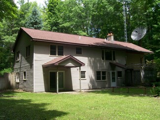 18545 Coates Hwy, Brethren, MI 49619