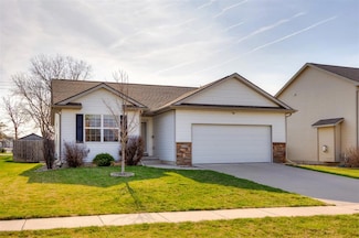 2109 NW Woodland Dr, Ankeny, IA 50023