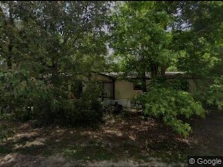 629 Rain Forest Rd, Onalaska, TX 77360