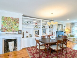 289 Bunker Hill St Unit 3, Charlestown, MA 02129