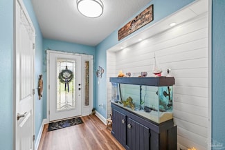 5653 Burr St, Milton, FL 32570