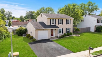 3 Mendon Dr, Howell, NJ 07731