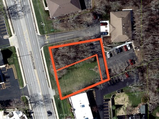 21 N Virginia St, Crystal Lake, IL 60014
