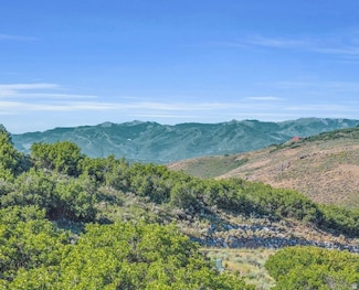 704 E Canyon Gate Rd Unit 62, Park City, UT 84098