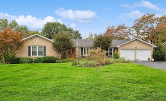 1605 Redwood Way, Bowling Green, KY 42103